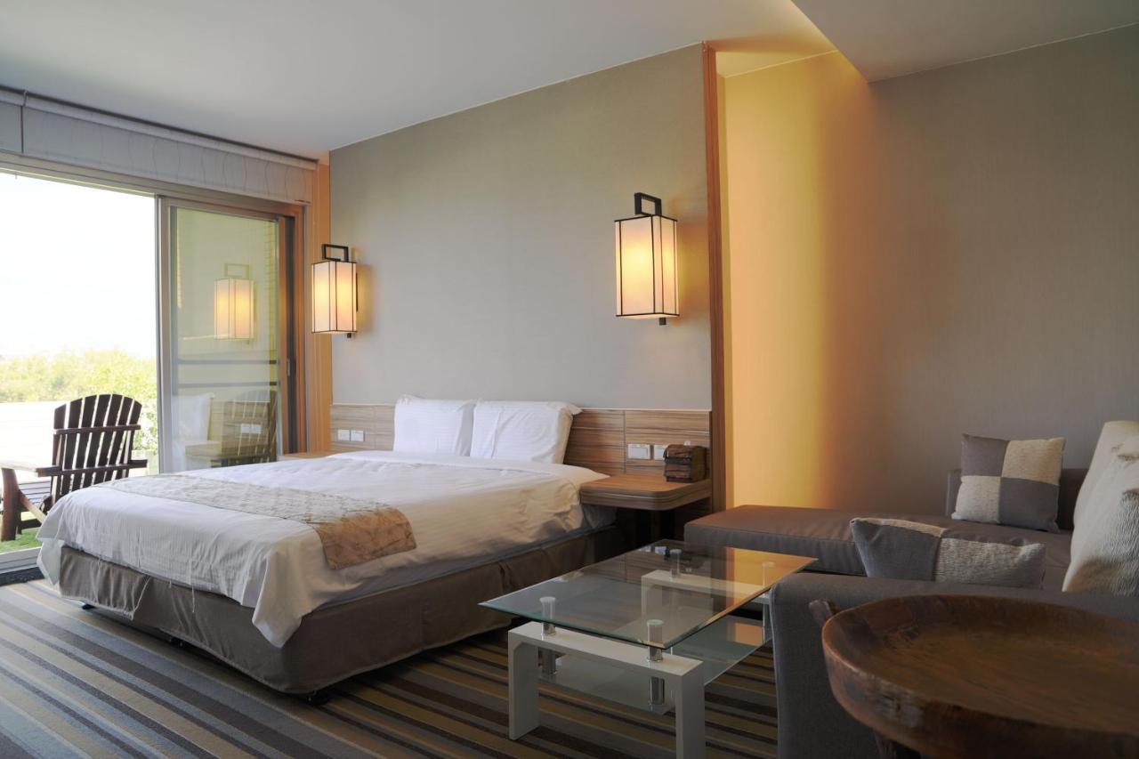Hotel Tainan Julie'S Garden 峰情文旅 Anping Exterior foto