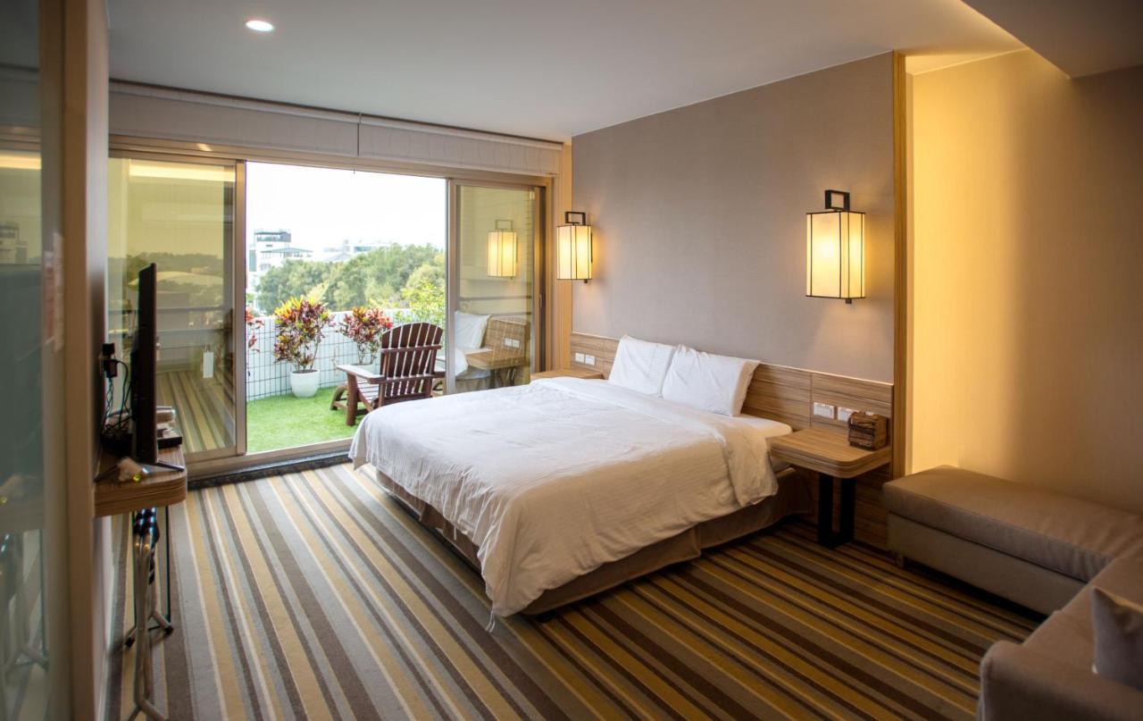 Hotel Tainan Julie'S Garden 峰情文旅 Anping Exterior foto