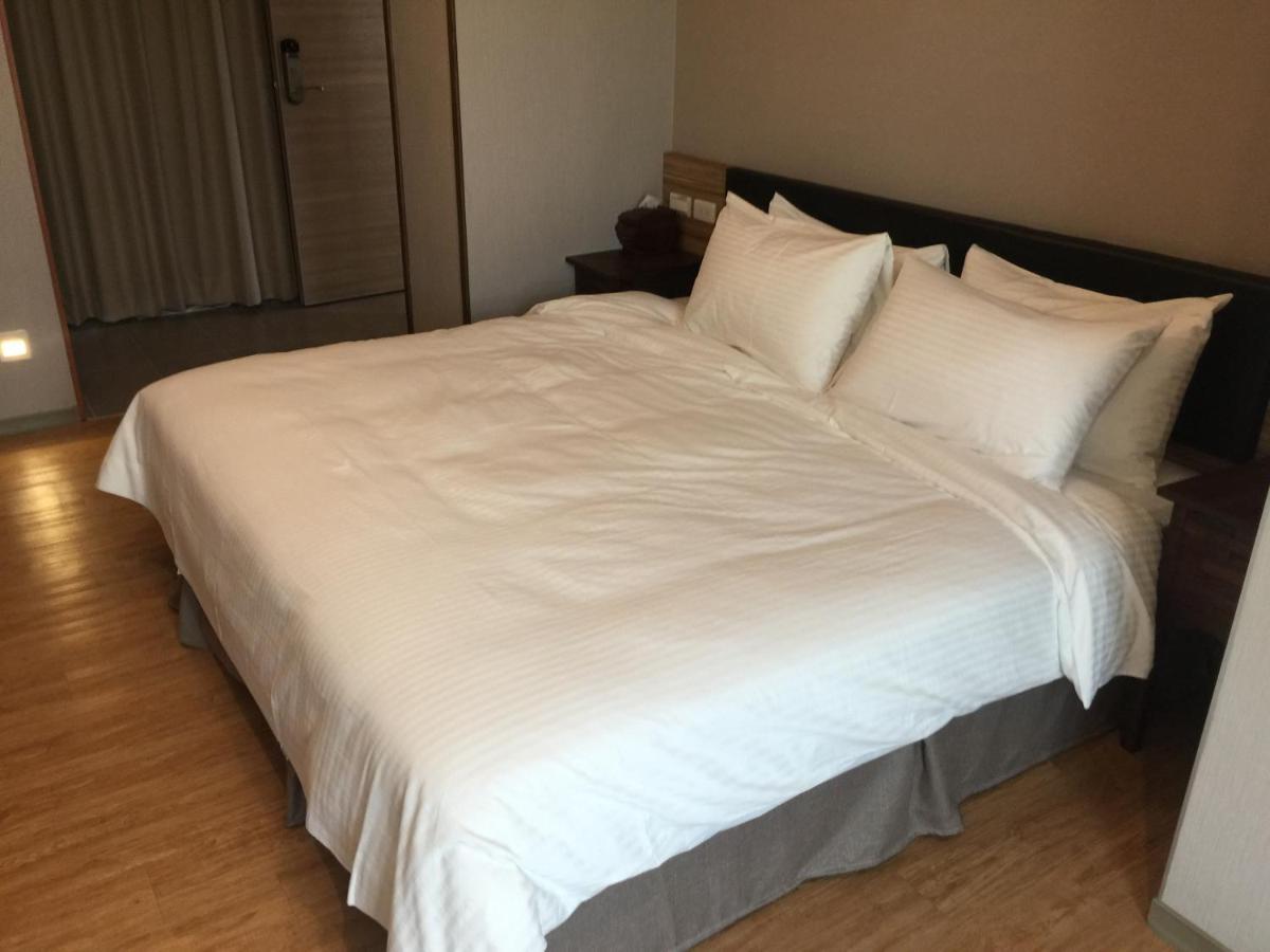 Hotel Tainan Julie'S Garden 峰情文旅 Anping Exterior foto